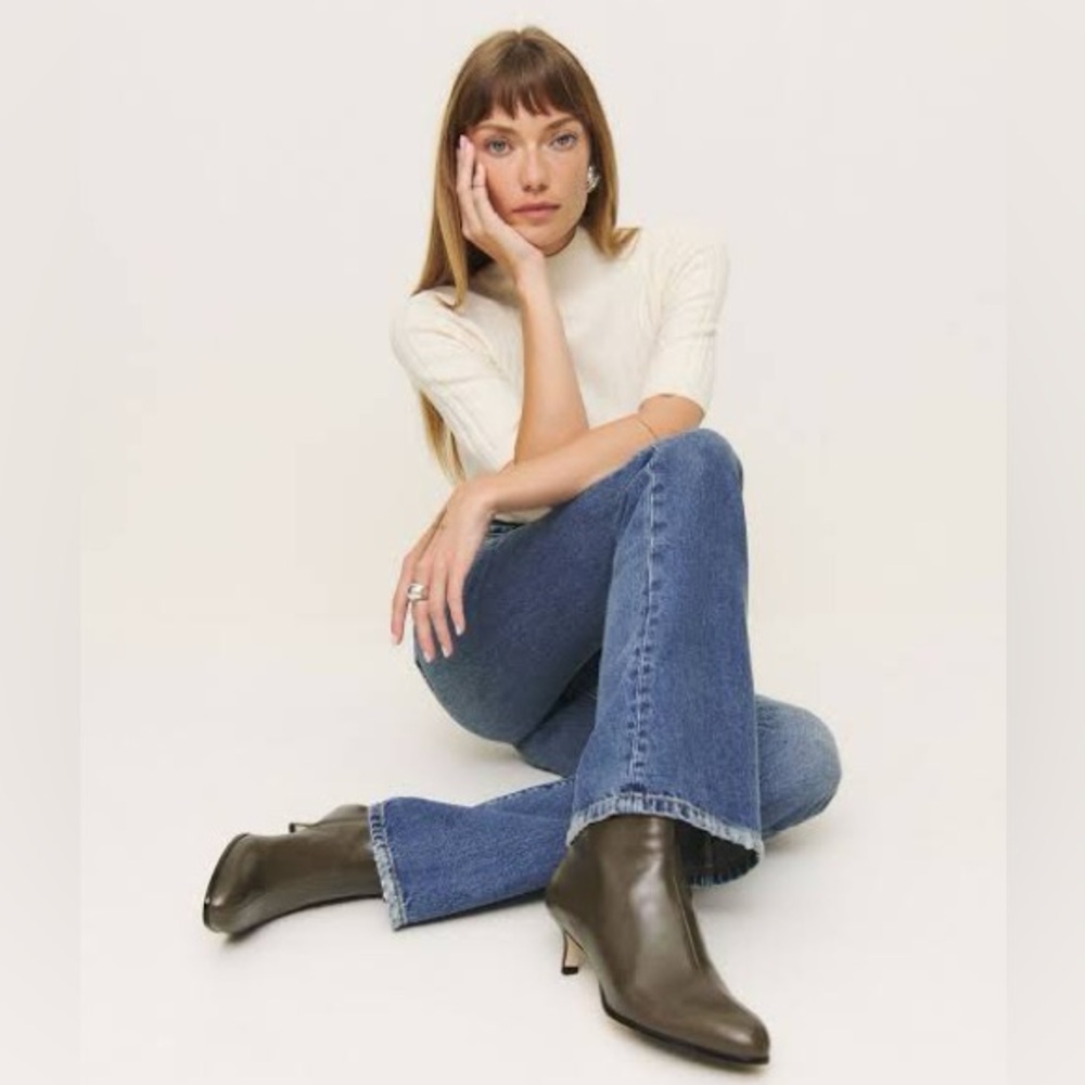 NIB! Reformation Xyla Ankle Boots in Truffle Leather Sz 7